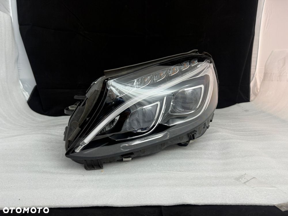 Reflektor Przód strona lewa Mercedes-Benz C W205 A205 A2059063104 - 1