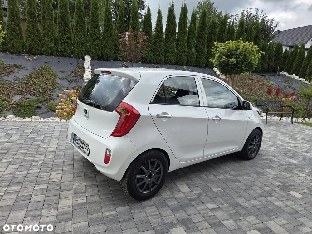 Kia Picanto 2013 photo 5