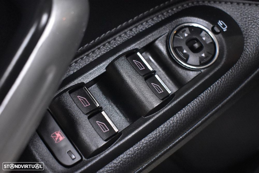 Ford S-Max 2.0 TDCi Trend 7L - 42