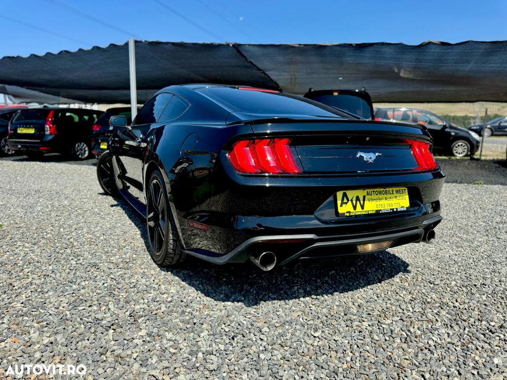 Ford Mustang 2.3 Eco Boost - 14
