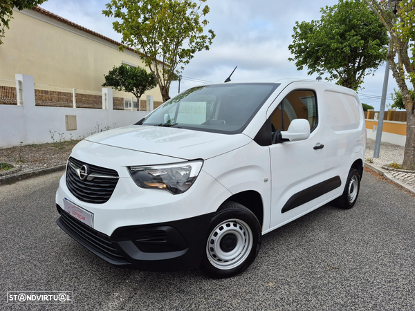 Opel Combo - 2020 | GARANTIA | Poucos KMS