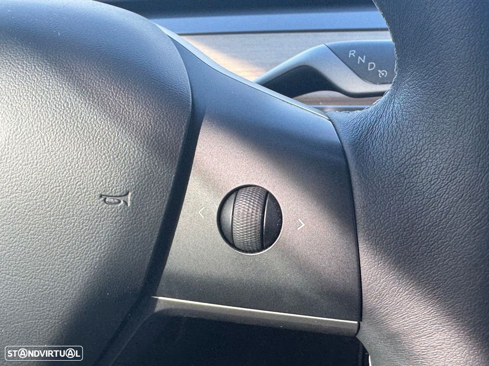 Tesla Model 3 Standard RWD Plus - 29