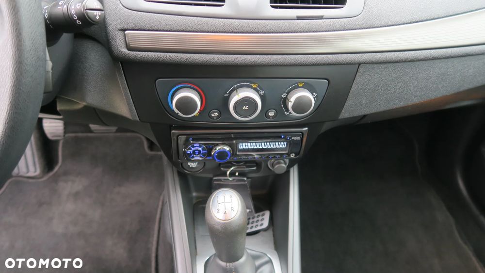Renault Megane - 23