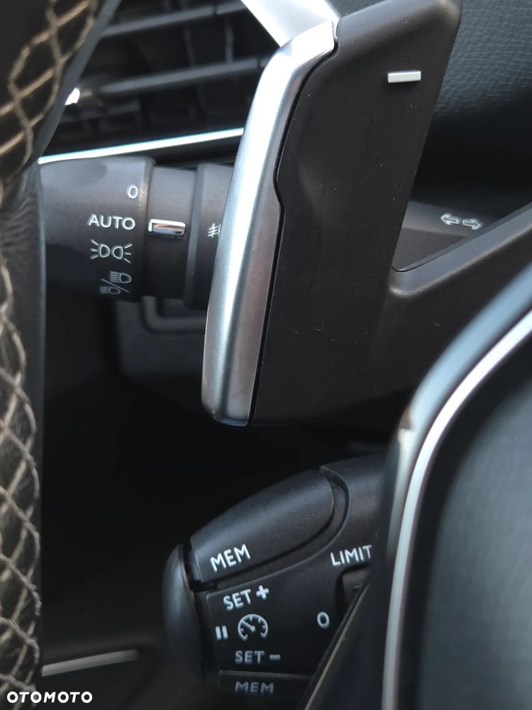 Peugeot 3008 - 36