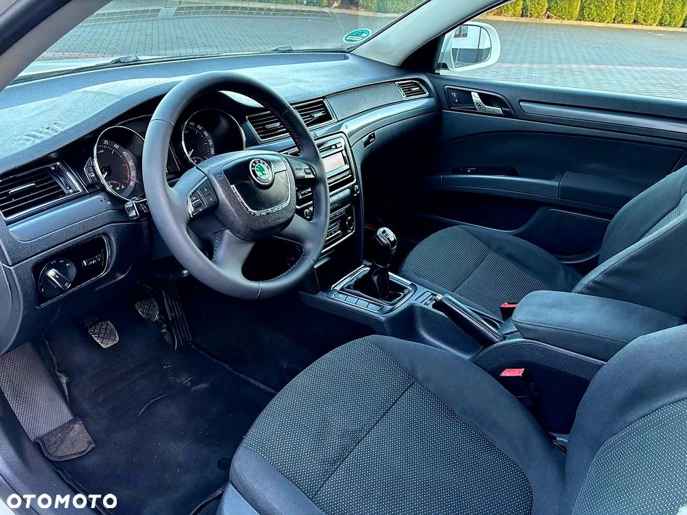 Skoda Superb 2.0 TDI Exclusive - 5