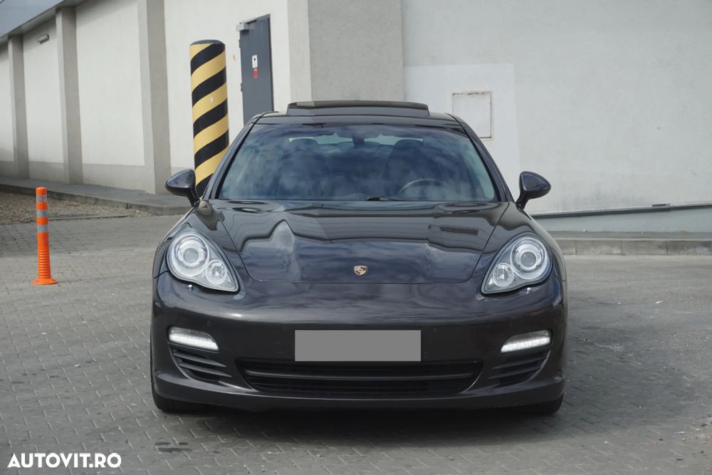 Porsche Panamera - 15