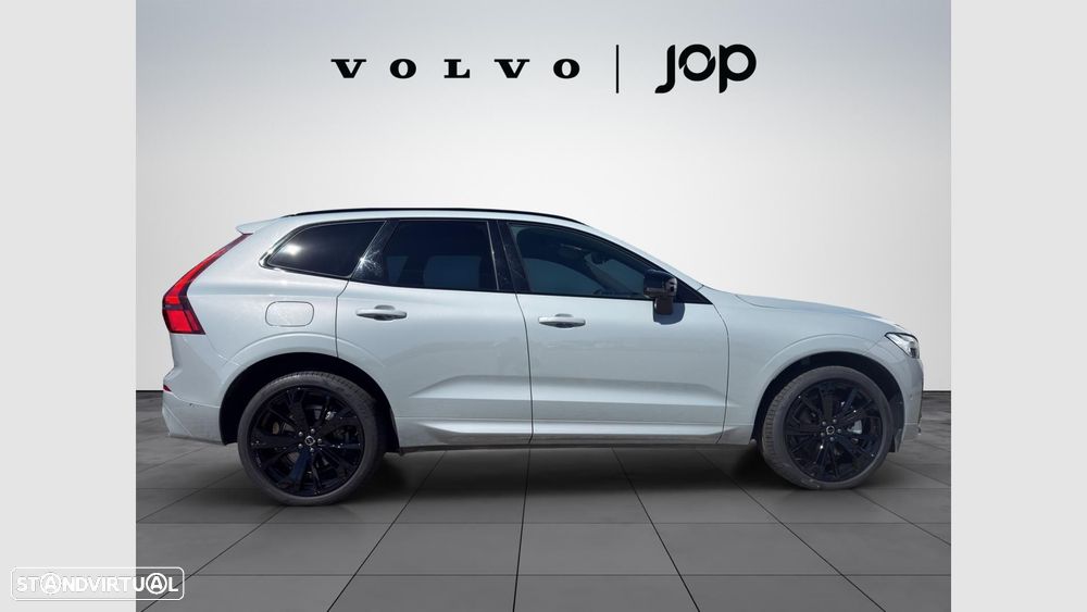 Volvo XC 60 2.0 T6 PHEV Black Edition AWD - 8