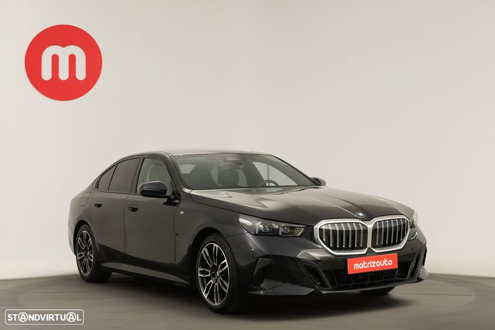 BMW 520 d Pack Desportivo M - 1
