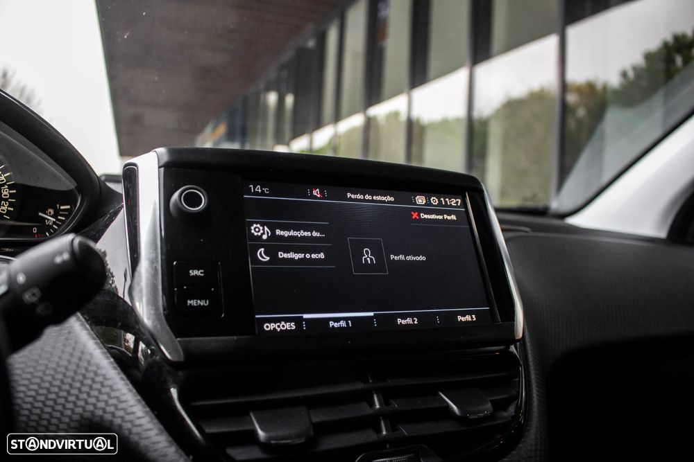 Peugeot 208 1.2 PureTech Active - 33