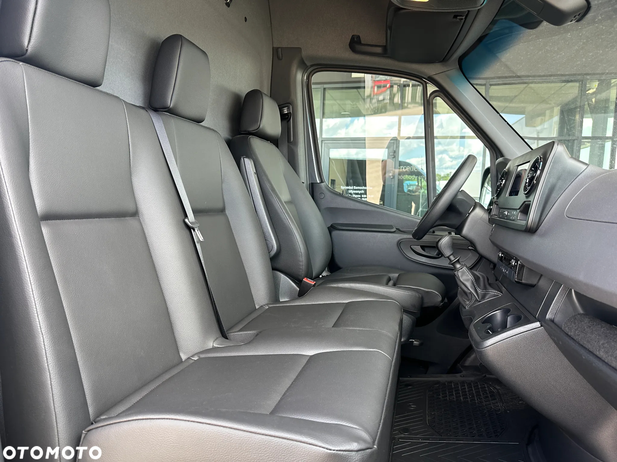 Mercedes-Benz sprinter - 11