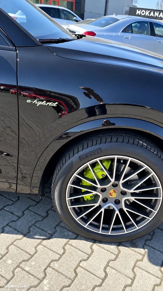 Porsche Cayenne - 10
