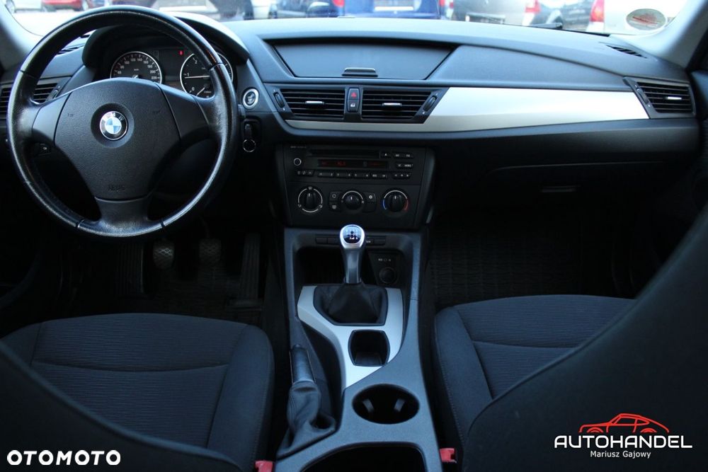 BMW X1 - 10