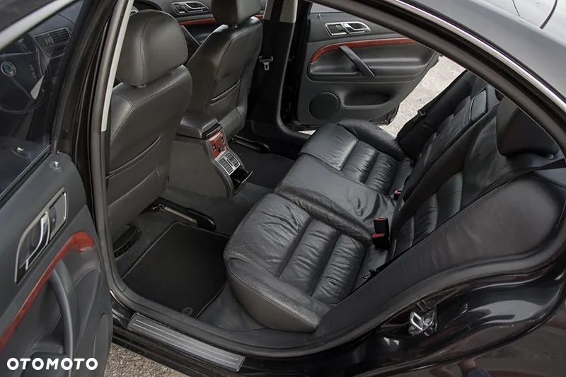 Skoda Superb 2.8 V6 Elegance - 37