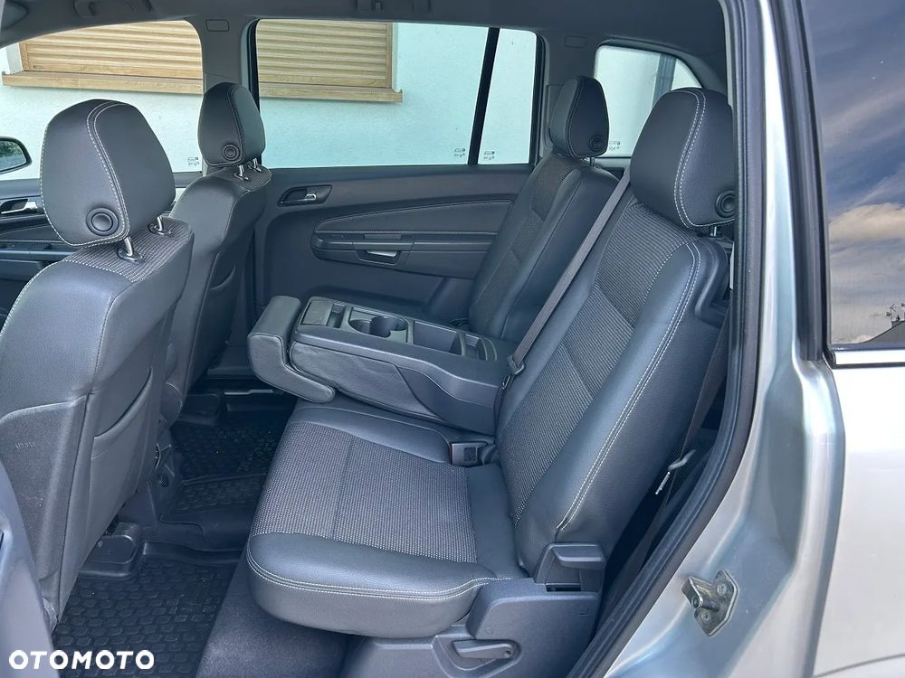 Opel Zafira 1.8 Design Edition - 12