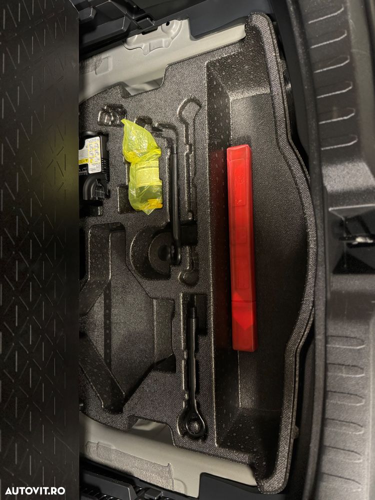 Toyota RAV4 2.5 4x4 Style Selection - 33