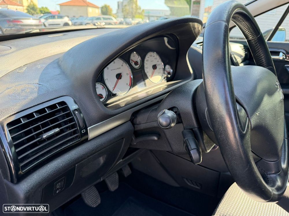 Peugeot 407 SW 1.6 HDi Premium - 17