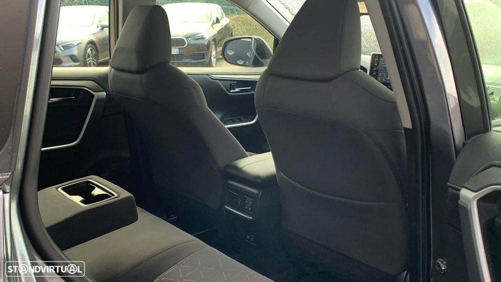 Toyota RAV4 2.5 HDF Exclusive - 19