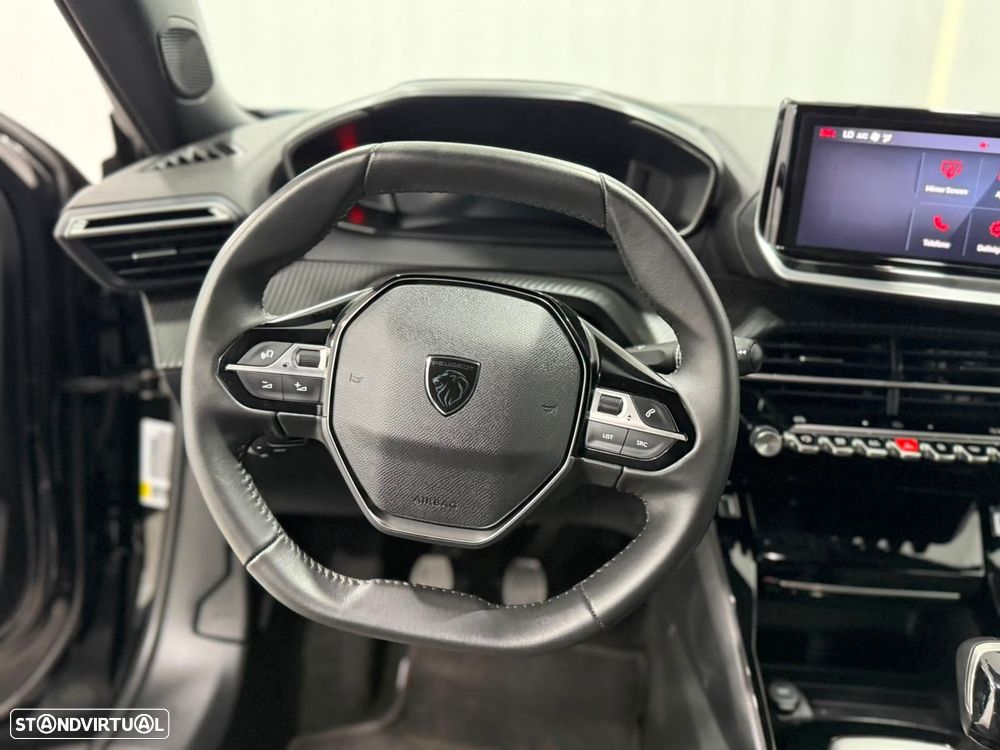 Peugeot 2008 1.2 PureTech Allure - 9