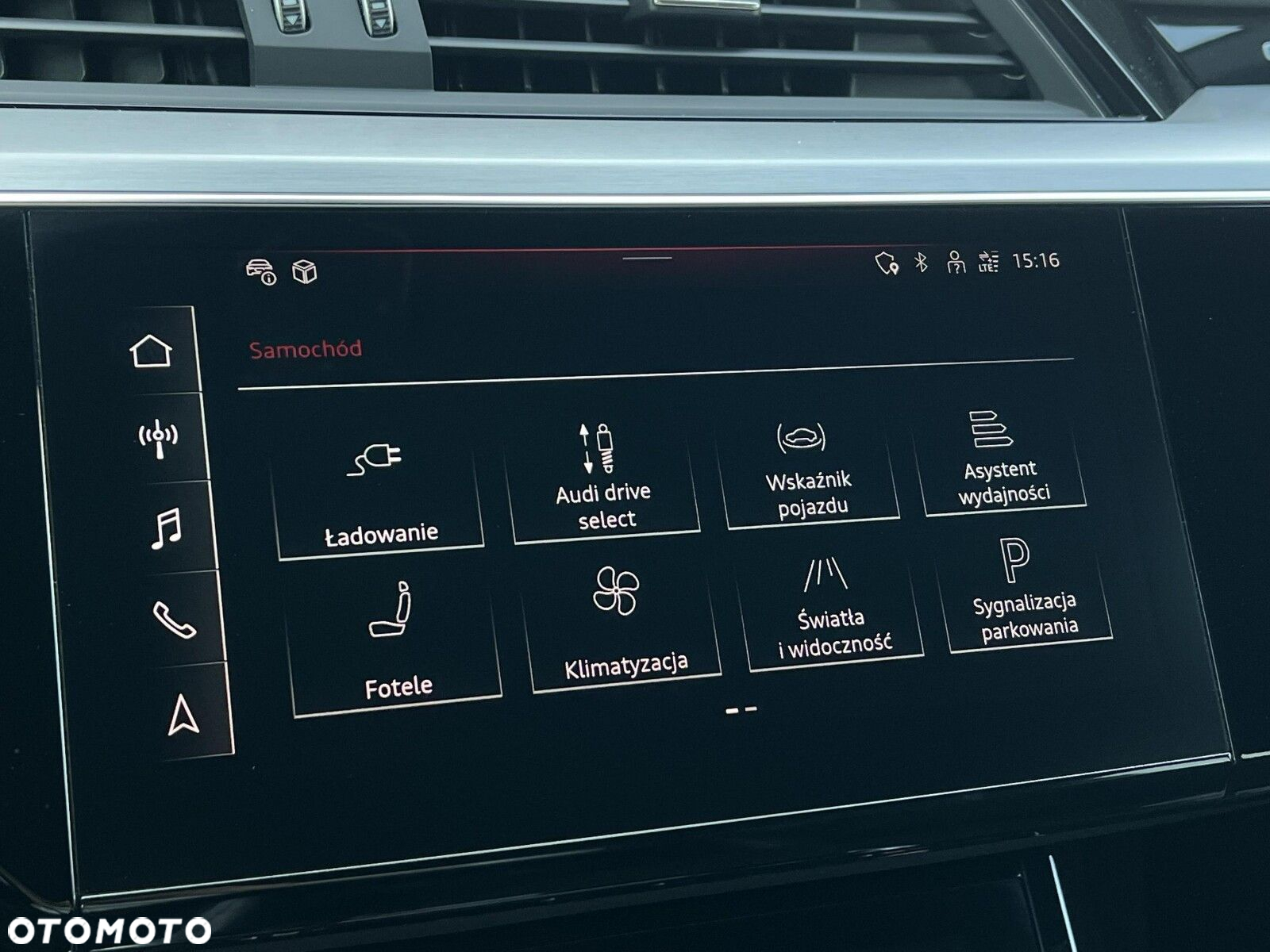 Audi e-tron - 25