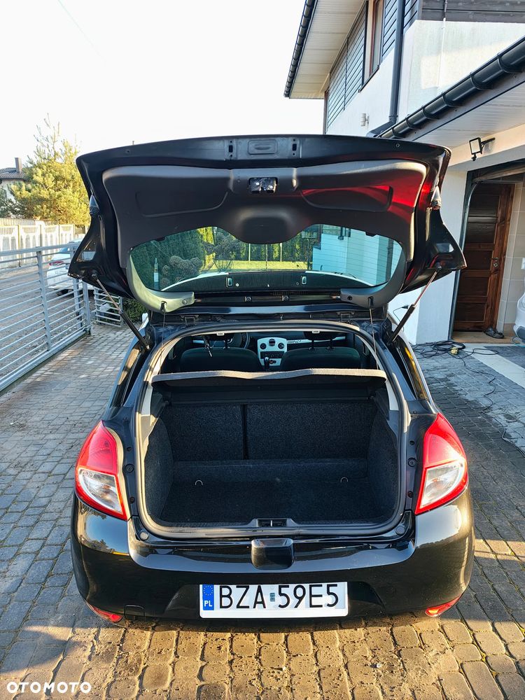 Renault Clio 1.2 TCE Expression - 11