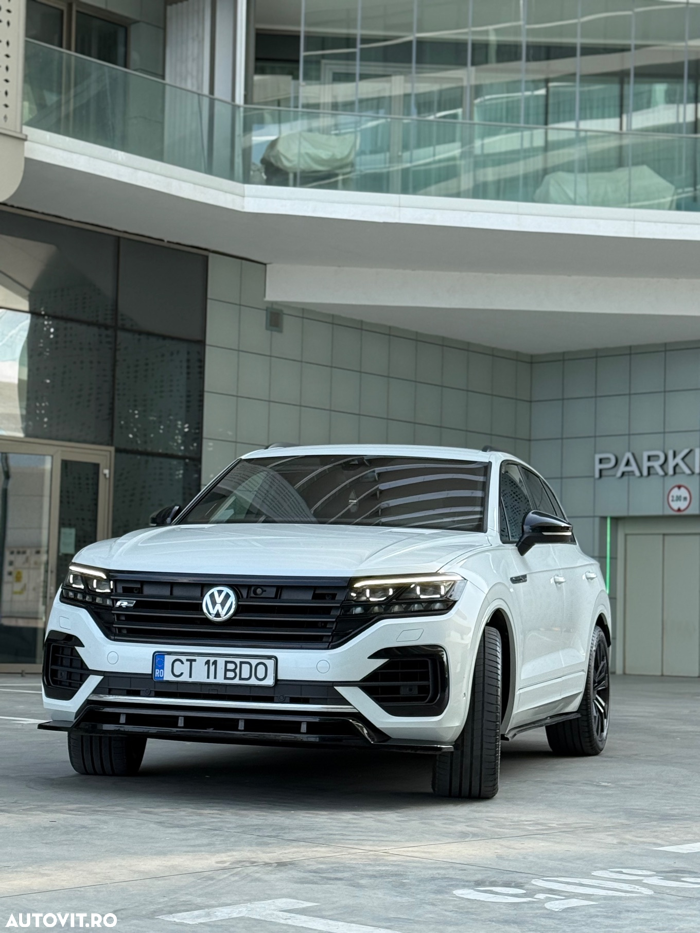 Volkswagen Touareg V6 TDI R-Style - 5