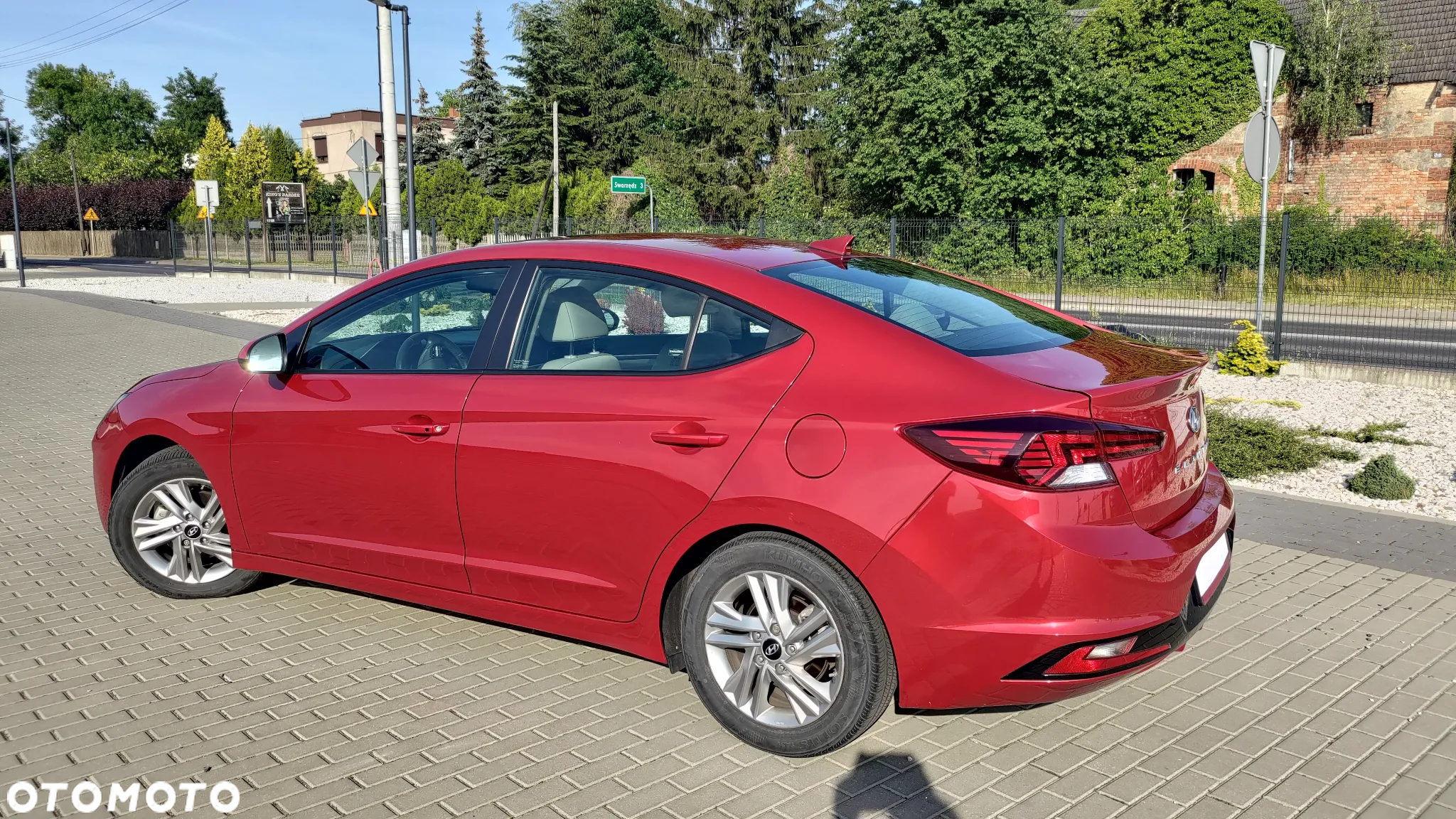 Hyundai Elantra - 7