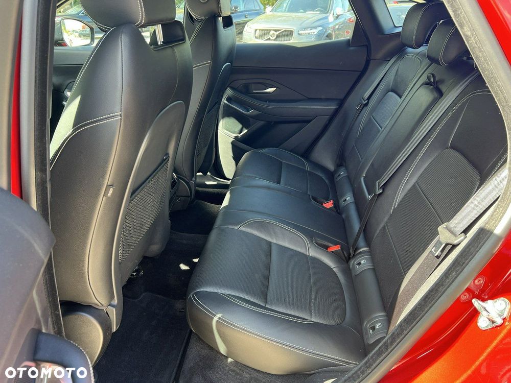 Jaguar E-Pace - 18