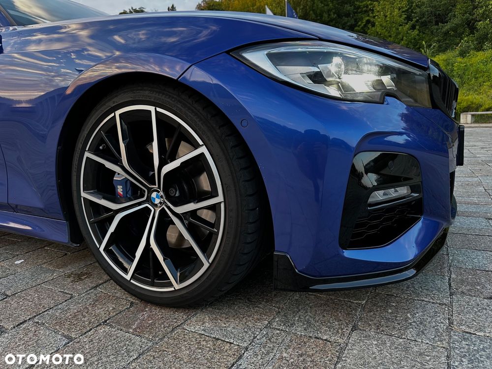 BMW Seria 3 330i M Sport - 31