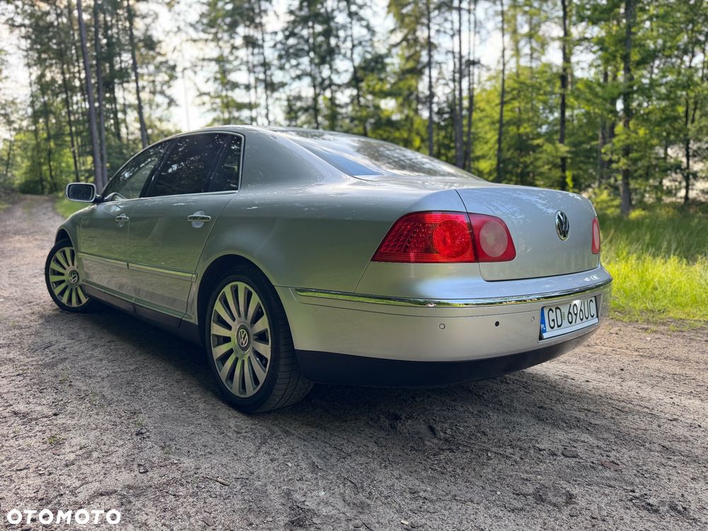 Volkswagen Phaeton 3.2 V6 Tiptr (5 os.) - 8