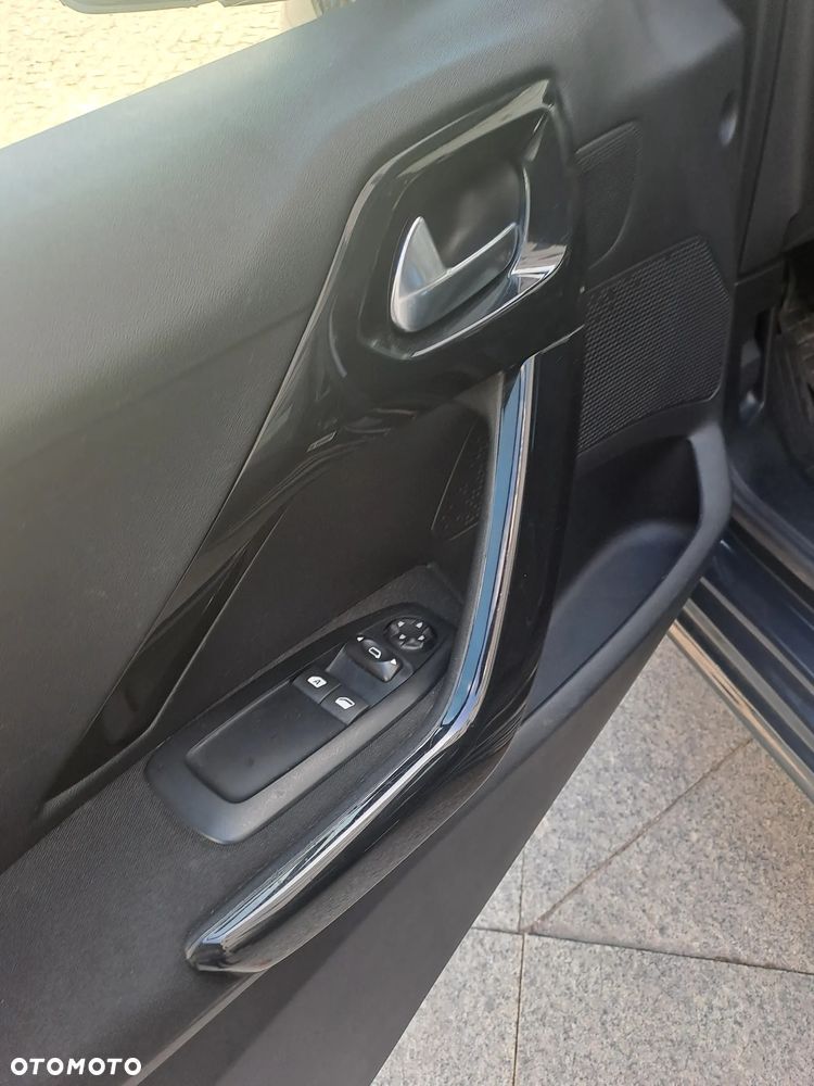 Peugeot 208 PureTech 82 Start & Stop Style - 14