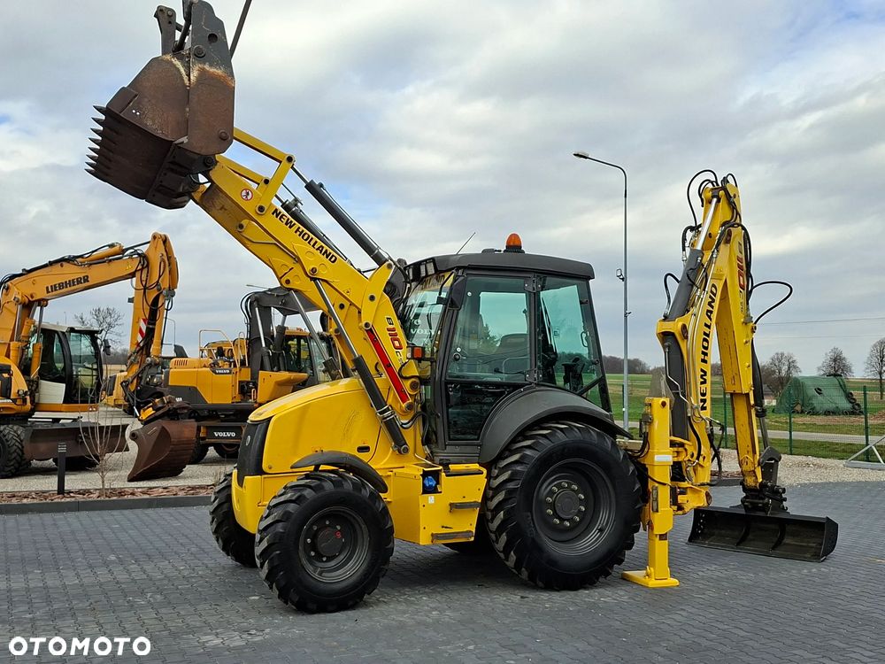 New Holland B110 C / Joystick / Koparko Ładowarka / - 15