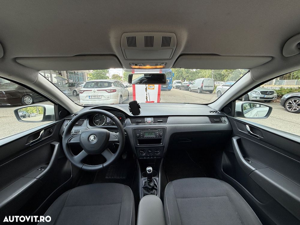 Skoda RAPID 1.2 TSI Ambition - 12