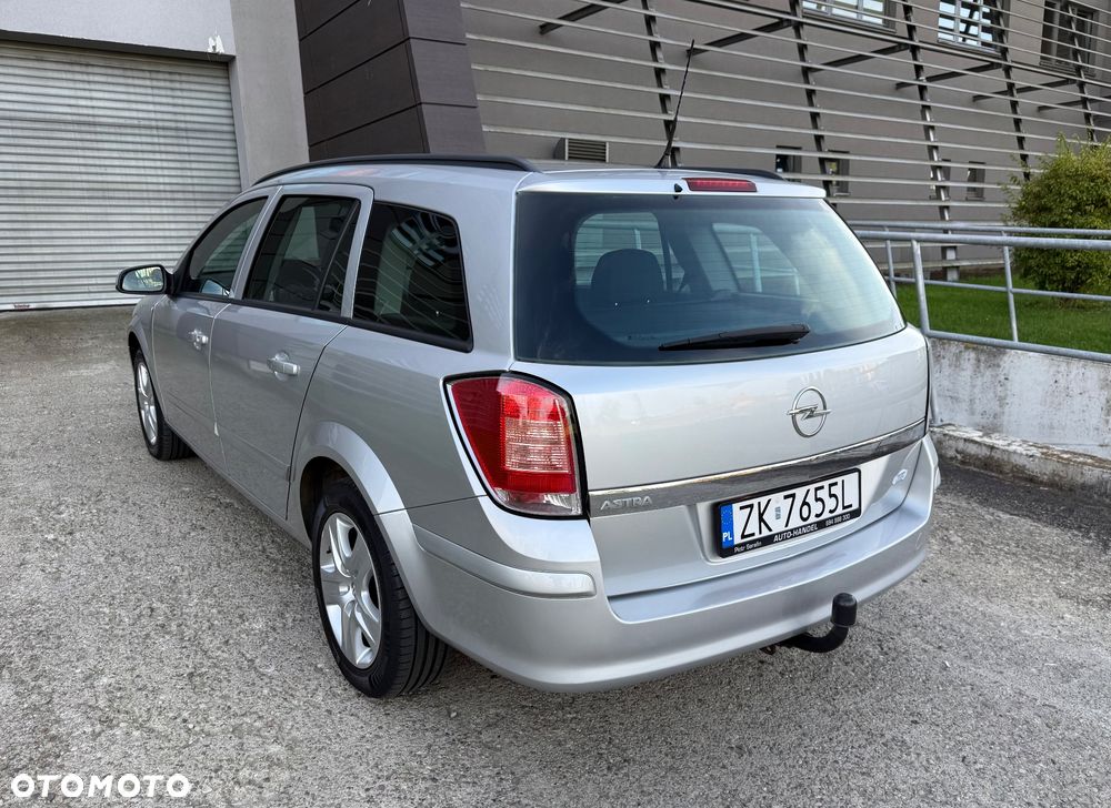 Opel Astra - 4