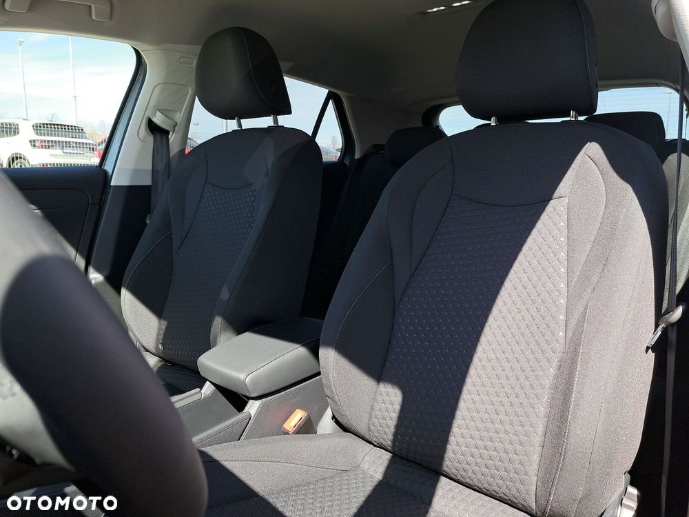 Volkswagen T-Roc 1.5 eTSI Life DSG - 17