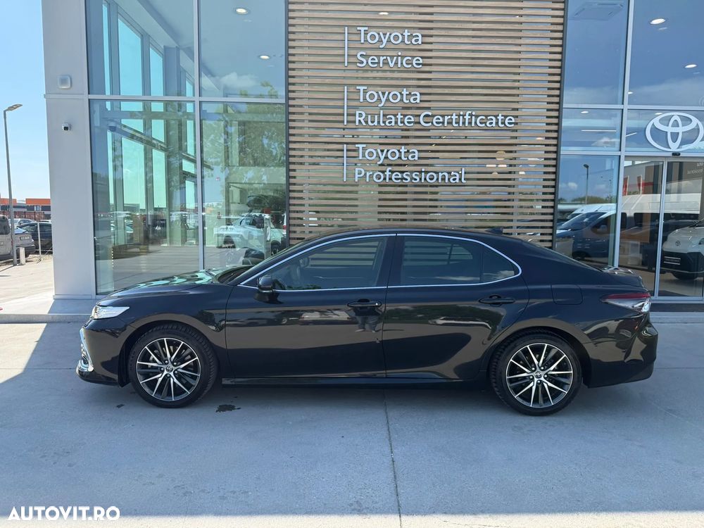 Toyota Camry 2.5 Dynamic - 6
