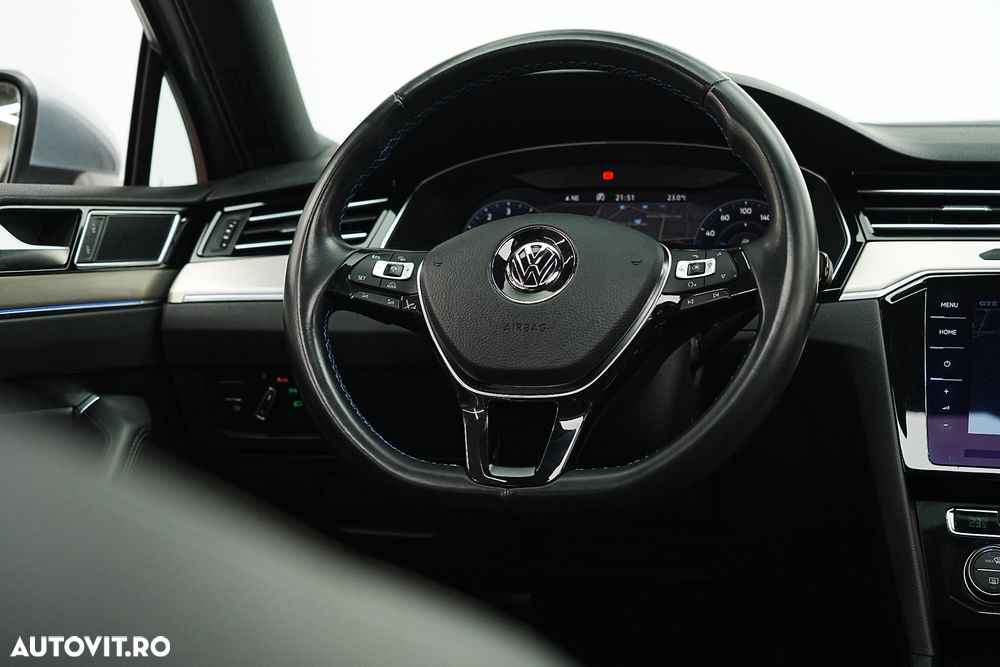 Volkswagen Passat 1.4 TSI Plug-In-Hybrid DSG GTE - 23