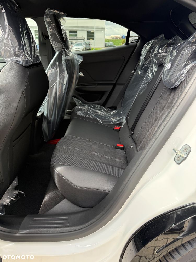 Opel Mokka 1.2 T mHEV GS S&S eDTC6 - 20