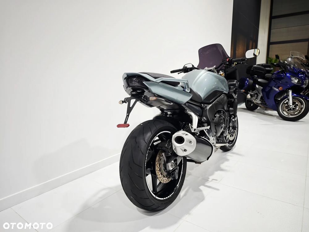 Yamaha FZ - 5