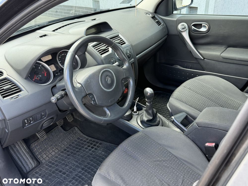Renault Megane - 6