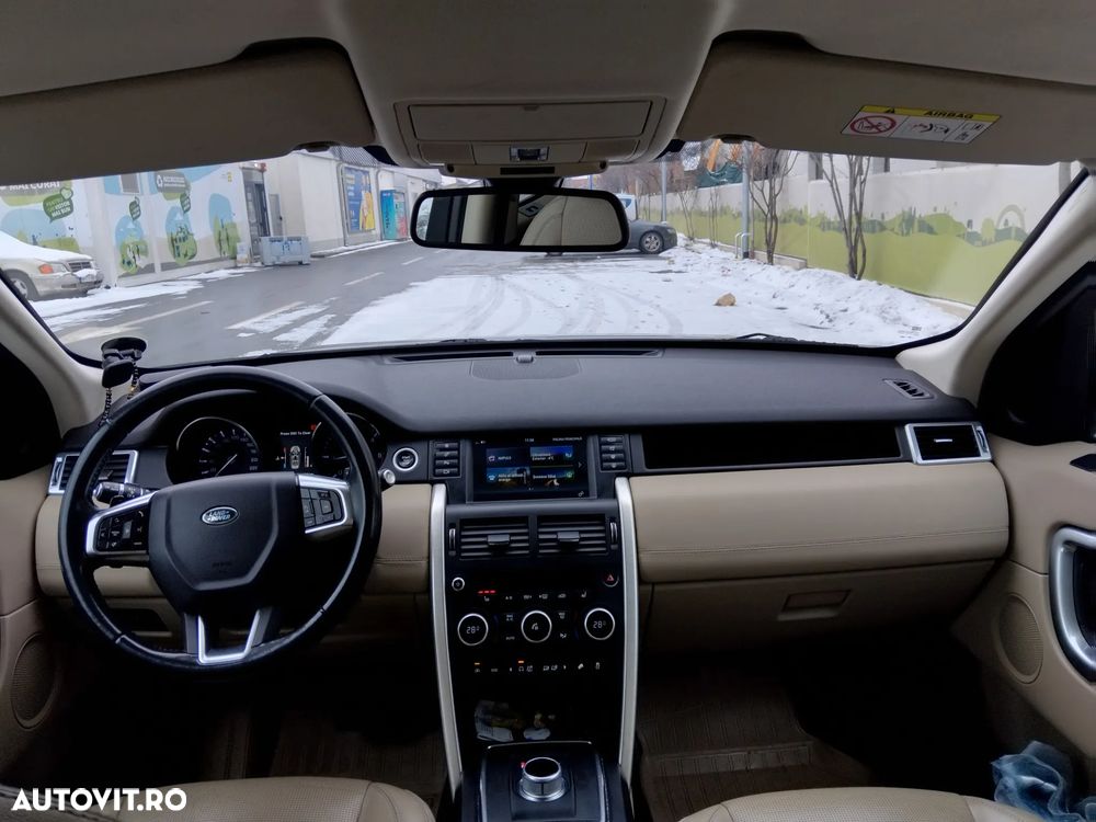 Land Rover Discovery Sport - 3