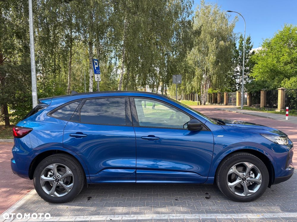 Ford Kuga 1.5 EcoBoost ST-LINE - 4