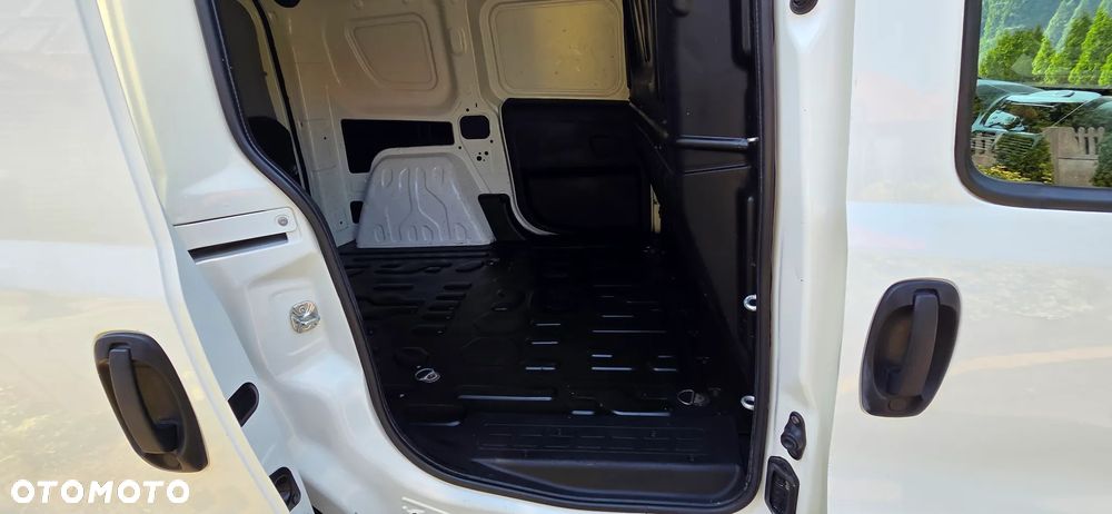 Opel Combo - 15