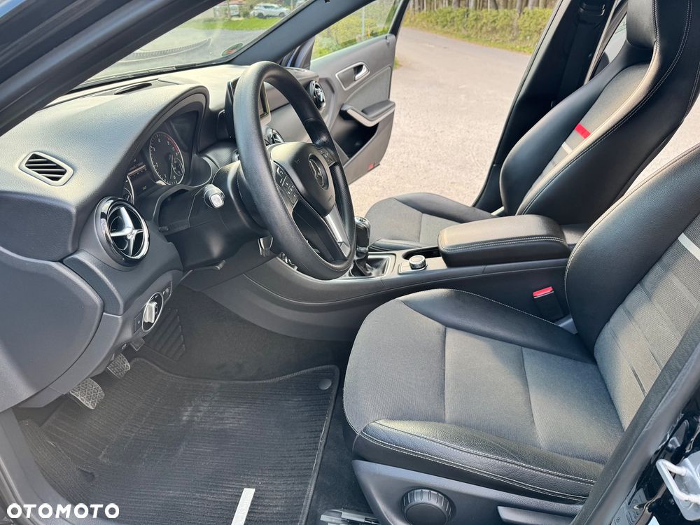 Mercedes-Benz Klasa A 180 CDI (BlueEFFICIENCY) - 17