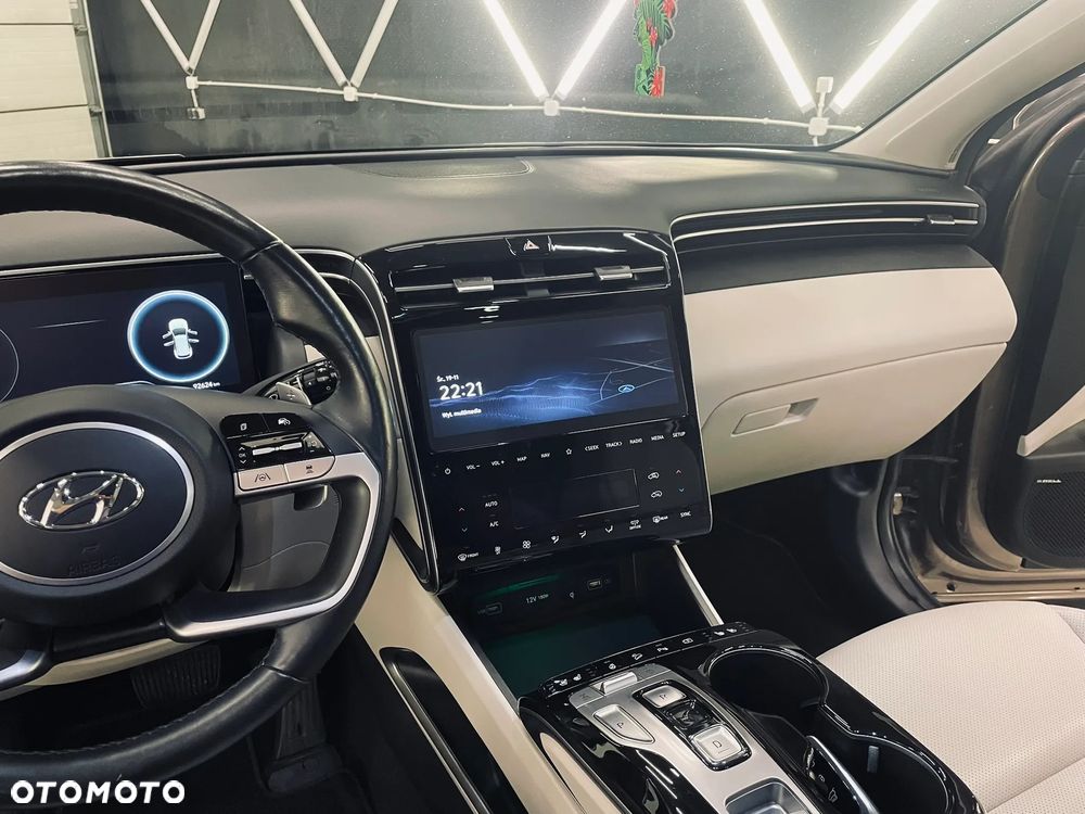 Hyundai Tucson 1.6 T-GDI Premium 4WD DCT - 7