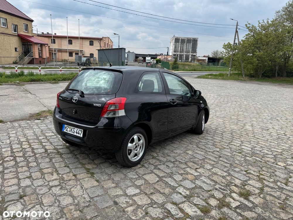 Toyota Yaris 1.33 VVT-i Cool - 6