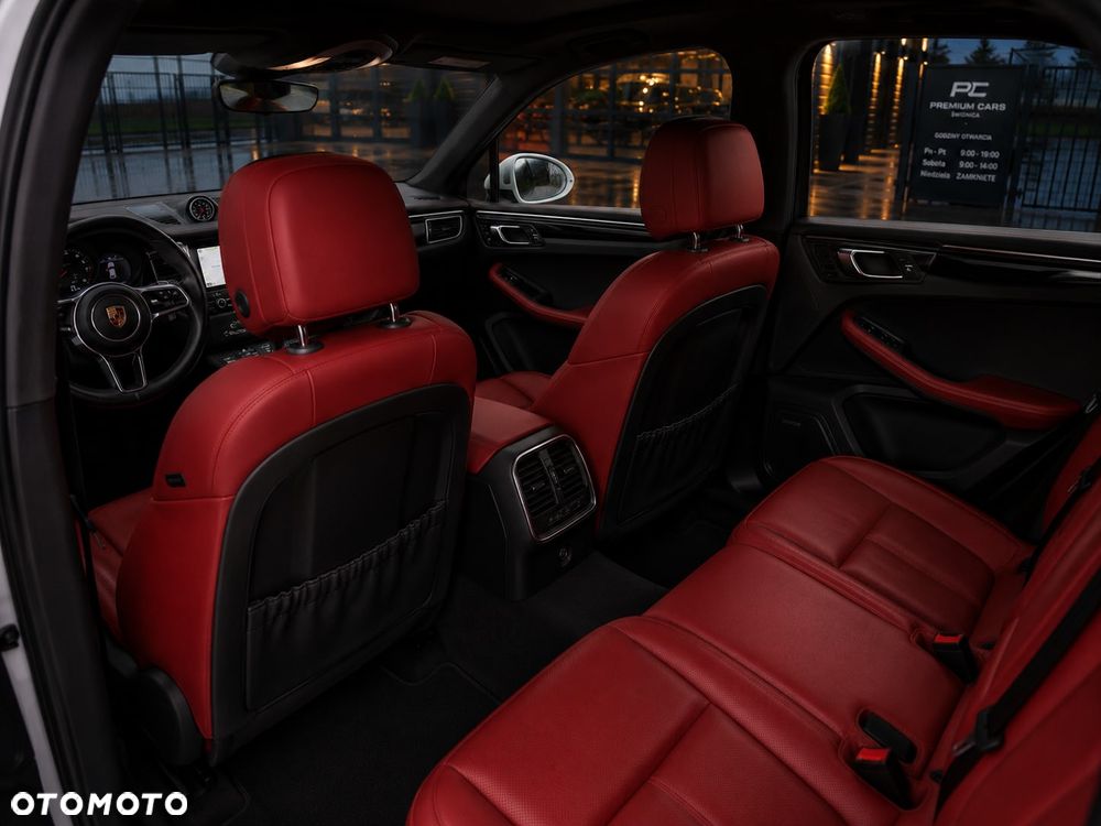 Porsche Macan Standard - 10