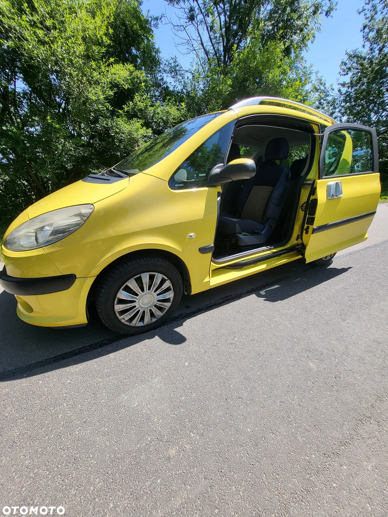 Peugeot 1007 - 2