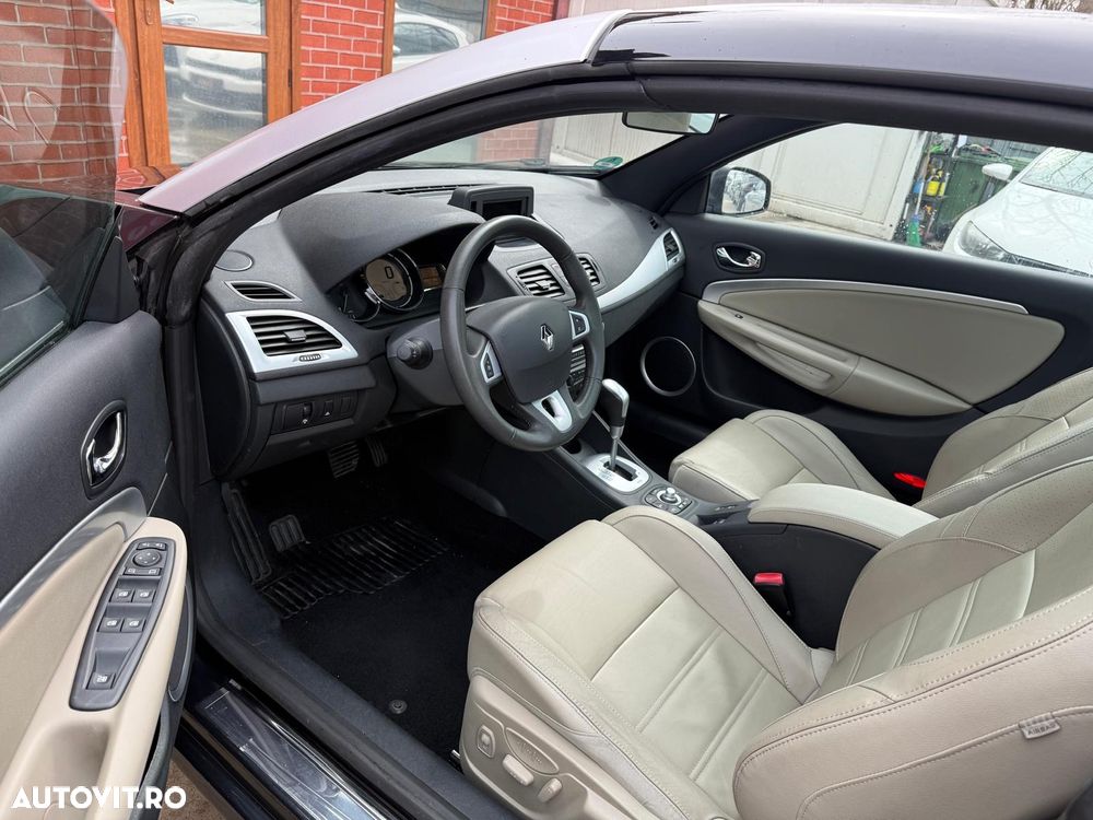 Renault Megane dCi 110 FAP EDC Dynamique - 12