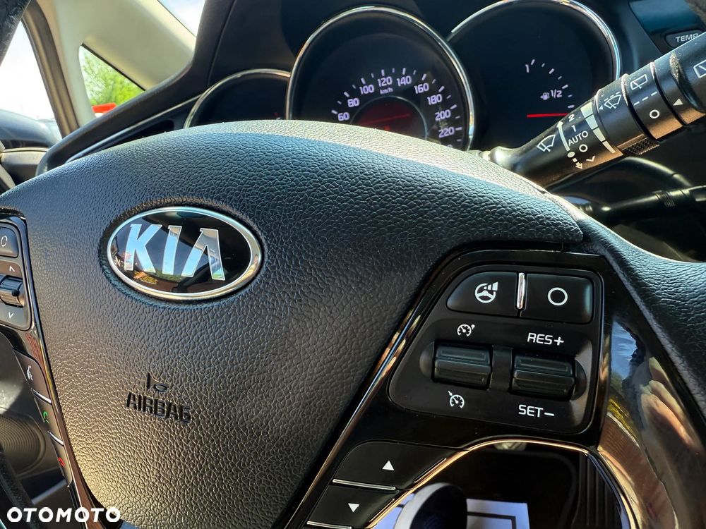 Kia Ceed 1.6 CRDi 136 ISG Platinum Edition - 18