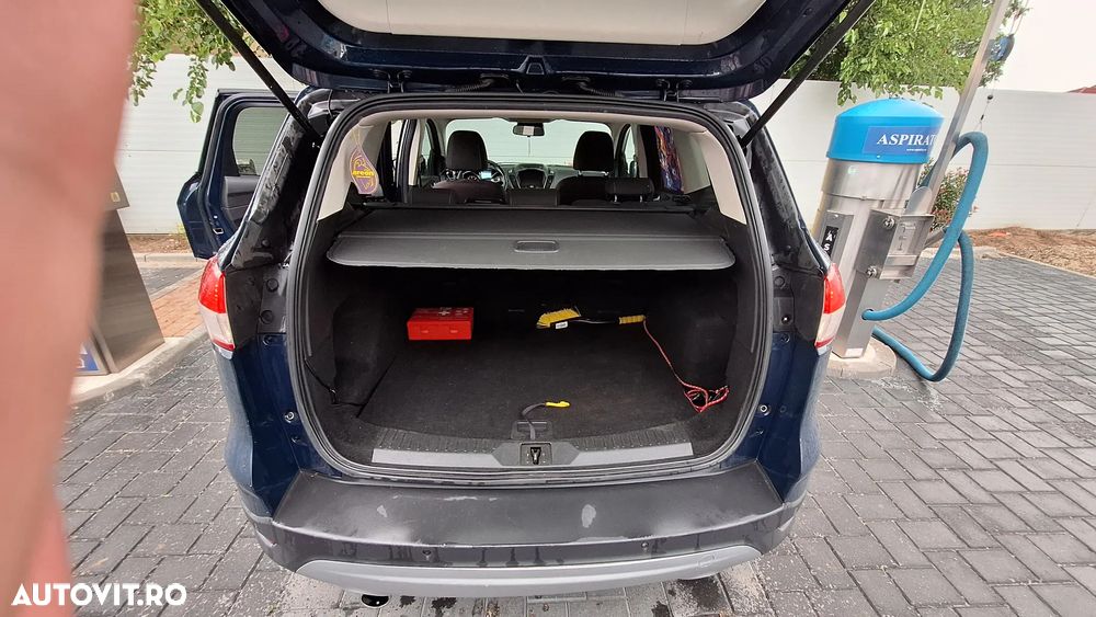 Ford Kuga 2.0 TDCi 4WD Trend - 5